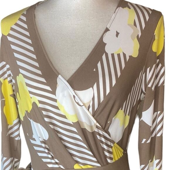 New York & Co Wm’s Sz Sm Brown Sunshine Yellow Tie Waisted Wrap Midi Dress - Picture 2 of 5